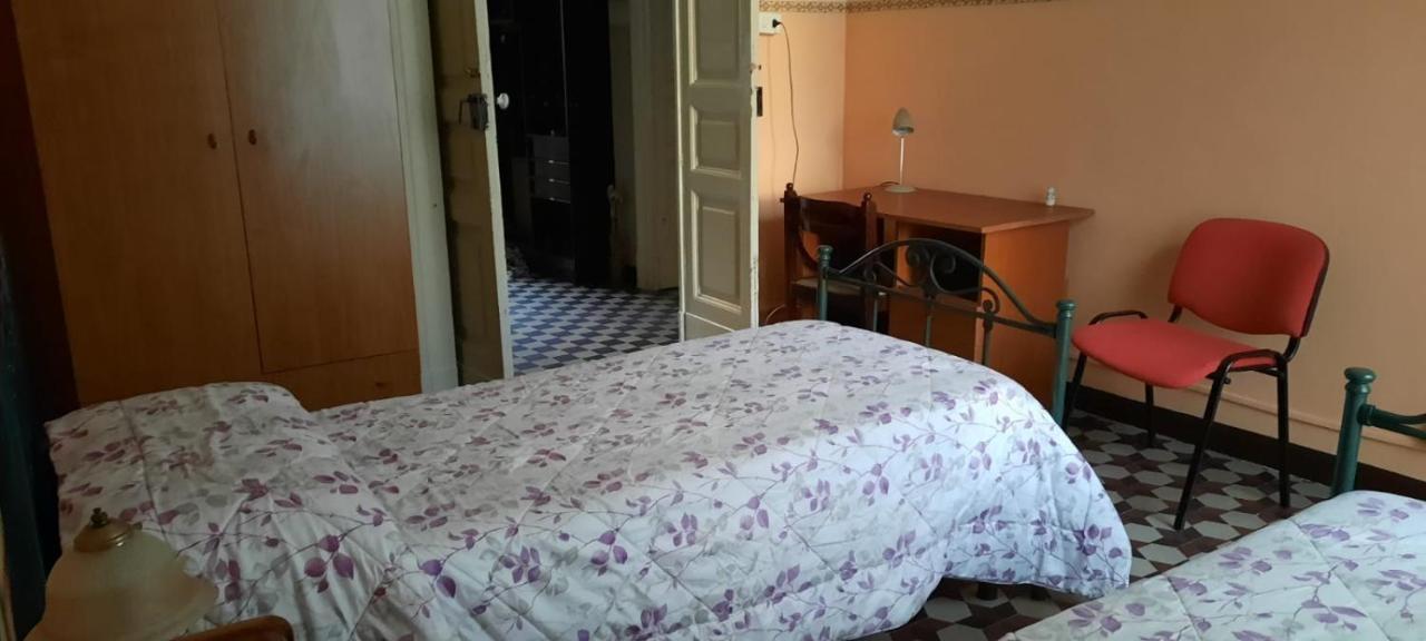 I Mici Di Emy Apartment Catania Bagian luar foto