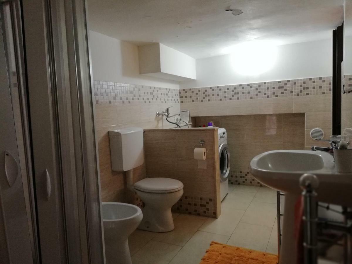 I Mici Di Emy Apartment Catania Bagian luar foto